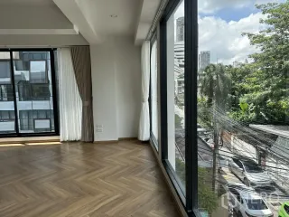 出租 商业空间 在 Watthana, 曼谷