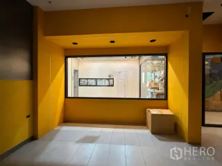 出租 商业空间 在 Watthana, 曼谷