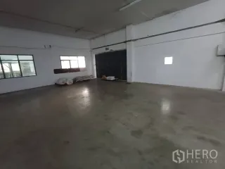 Аренда склад в Mueang Samut Prakan, Самутпракан