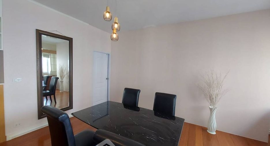Продажа 3 спальни кондо в Банг Капи, Бангкок