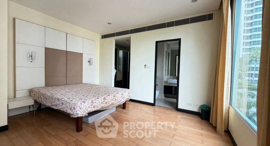 For sale 2 bedrooms condo in Pathum Wan, Bangkok