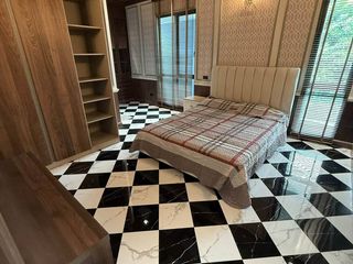ให้เช่า 4 ห้องนอน บ้านเดี่ยว ใน บางกะปิ, กรุงเทพฯ