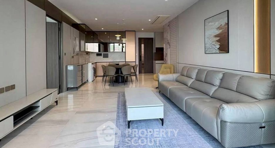 For rent 2 bedrooms condo in Sathon, Bangkok