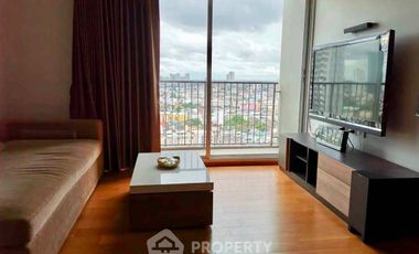 Condo en alquiler de 3 habitaciones en Khlong San, Bangkok
