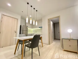 For rent 2 bedrooms condo in Pathum Wan, Bangkok