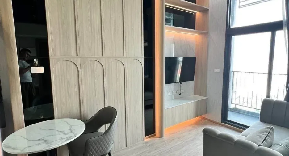 For rent 2 ベッドルーム condo in Huai Khwang, Bangkok