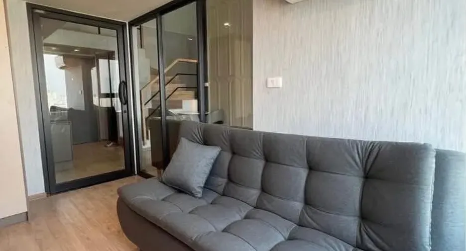 For rent 2 ベッドルーム condo in Huai Khwang, Bangkok