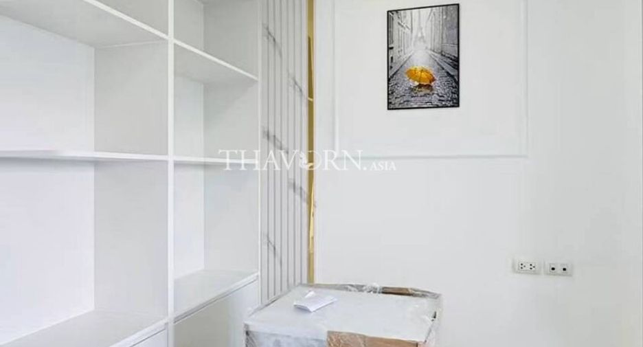 出售 1 卧室 公寓 在 Bang Lamung, Chon Buri