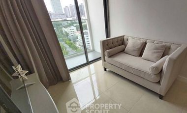 For rent 2 ベッドルーム condo in Phra Khanong, Bangkok