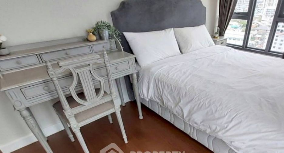 For rent 2 ベッドルーム condo in Phra Khanong, Bangkok