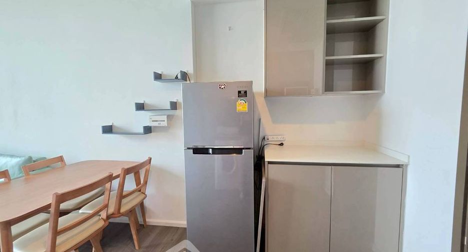 For rent 2 bedrooms condo in Bang Na, Bangkok