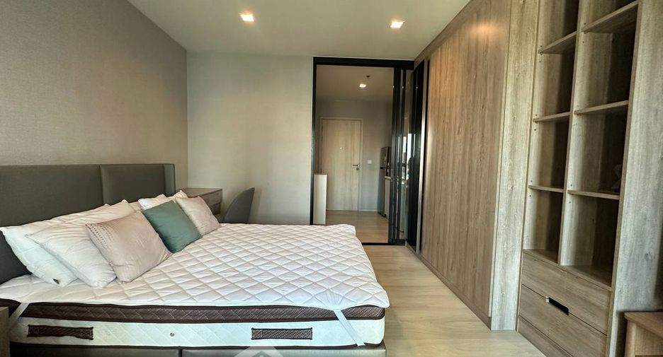 Wohnung zur Miete mit 1 Zimmer in Pathum Wan, Bangkok