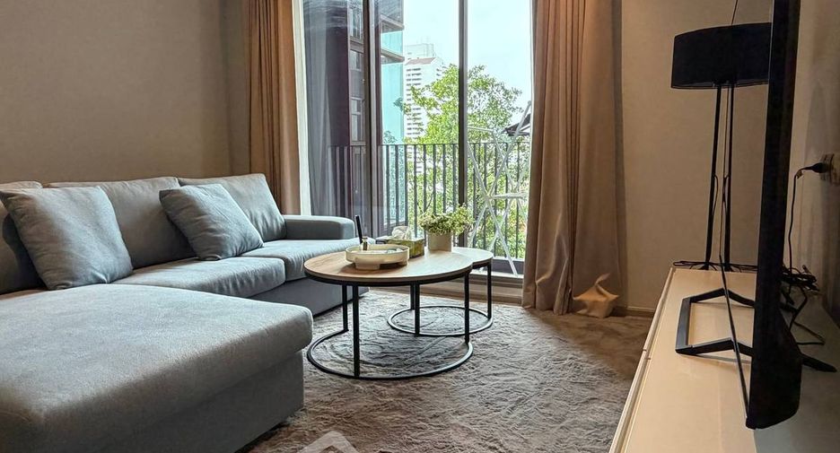 For rent 2 bedrooms condo in Watthana, Bangkok