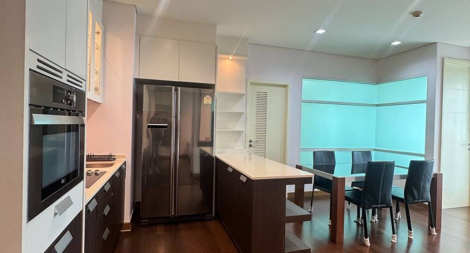 Condo en alquiler de 2 habitaciones en Watthana, Bangkok