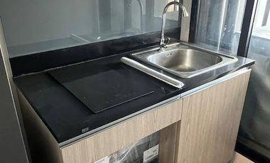 For sale 1 Beds condo in Mueang Samut Prakan, Samut Prakan