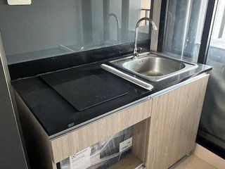 出售 1 卧室 公寓 在 Mueang Samut Prakan, Samut Prakan