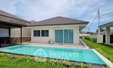For sale 3 bedrooms villa in Huay Yai, Pattaya