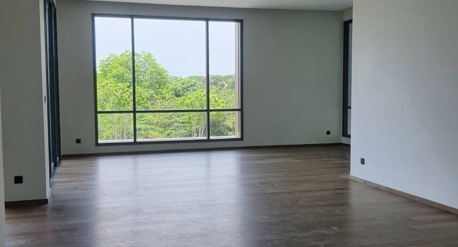 For rent and for sale 5 bedrooms house in Suan Luang, Bangkok