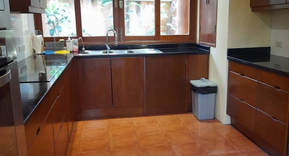 Haus zur Miete und zum Kauf mit 4 Zimmer in Jomtien, Pattaya