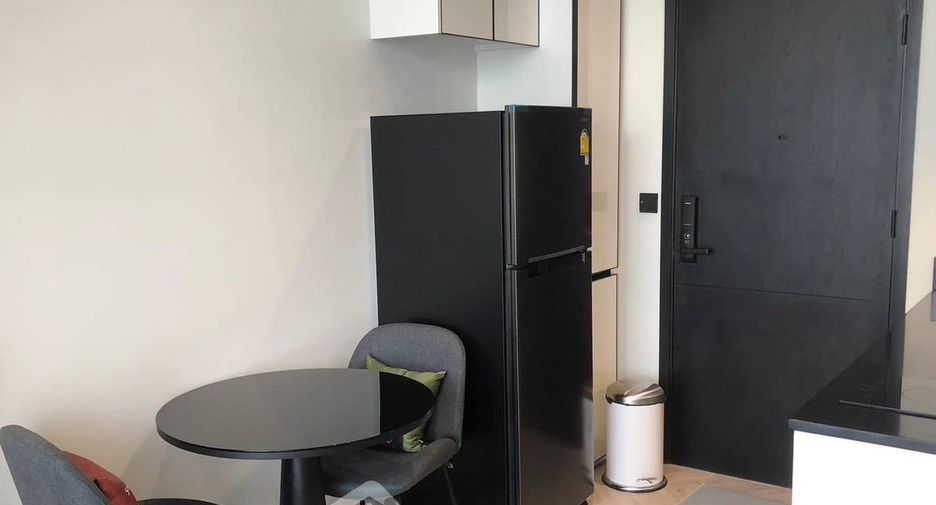 Condo en alquiler y en venta de 1 habitaciones en Khlong San, Bangkok
