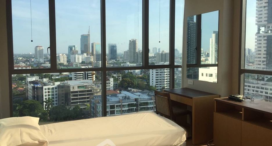 Condo en venta de 2 habitaciones en Khlong Toei, Bangkok