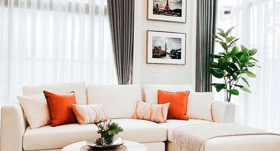 Casa en alquiler y en venta de 5 habitaciones en Lat Krabang, Bangkok