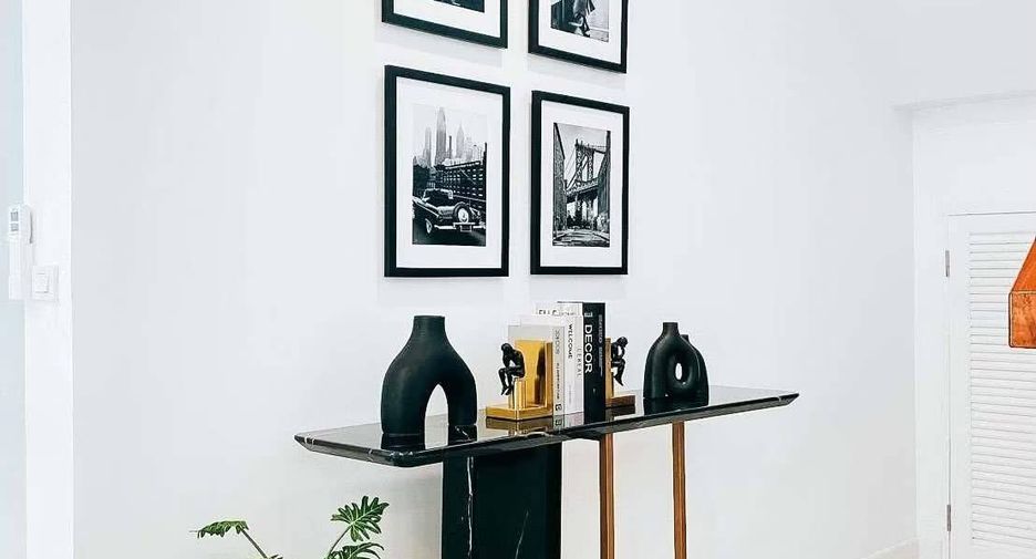 Casa en alquiler y en venta de 5 habitaciones en Lat Krabang, Bangkok
