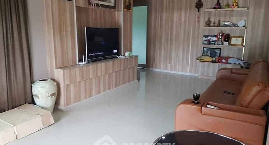 出售 4 卧室 独立屋 在 Sattahip, 芭提雅
