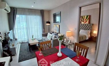 For sale 2 bedrooms condo in Khlong Toei, Bangkok