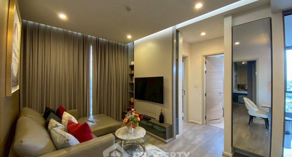For sale 2 bedrooms condo in Sathon, Bangkok