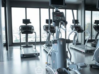 For sale 2 bedrooms condo in Phaya Thai, Bangkok
