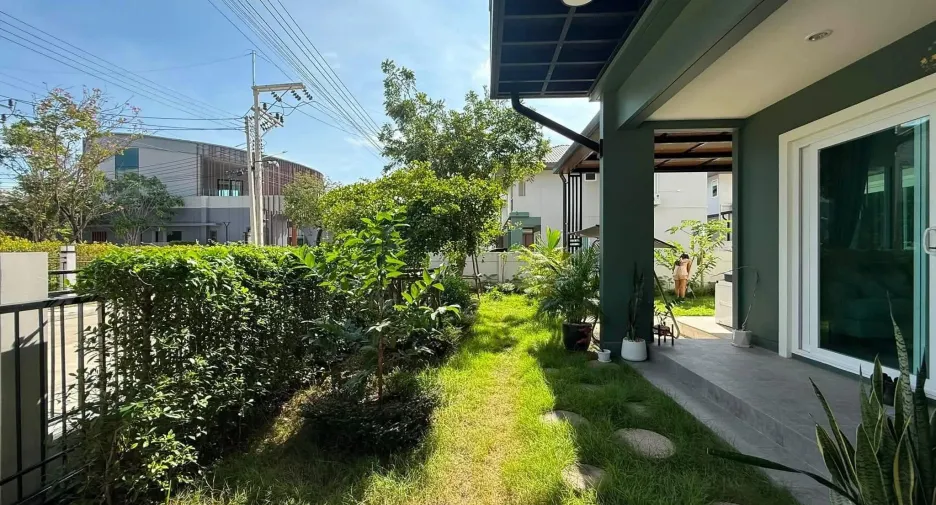 For rent 3 bedrooms house in Mueang Phuket, Phuket