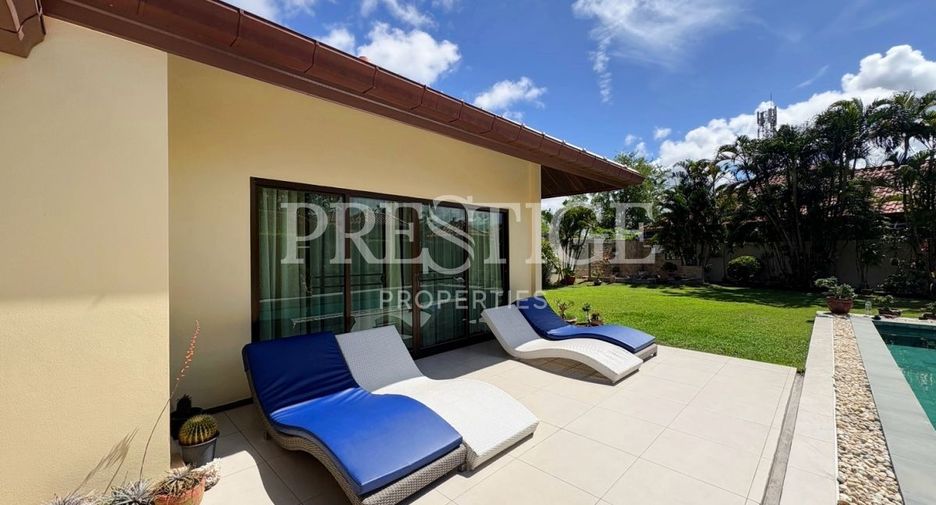 Casa en alquiler de 4 habitaciones en Huay Yai, Pattaya