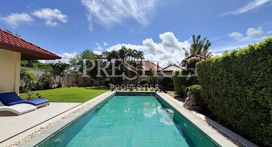 Casa en alquiler de 4 habitaciones en Huay Yai, Pattaya