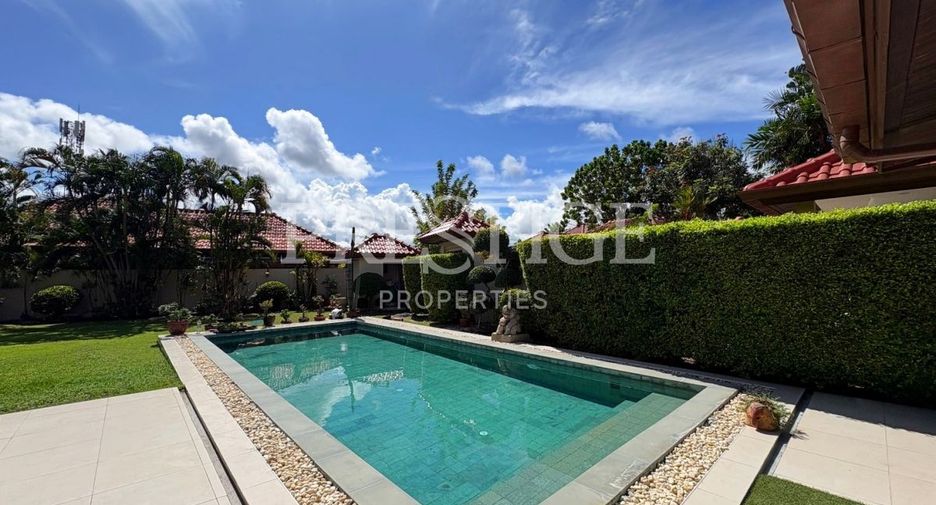 Casa en alquiler de 4 habitaciones en Huay Yai, Pattaya