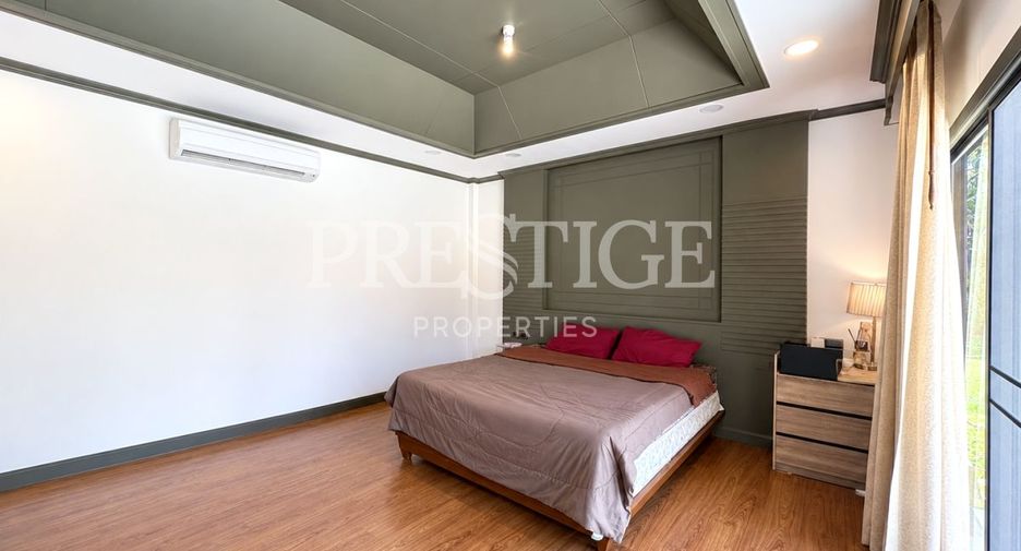 Casa en alquiler de 4 habitaciones en Huay Yai, Pattaya