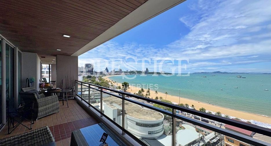 For sale 3 bedrooms condo in Bang Lamung, Chonburi
