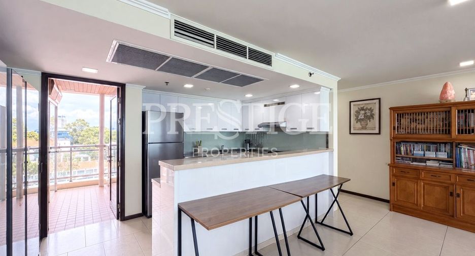 For sale 3 bedrooms condo in Bang Lamung, Chonburi