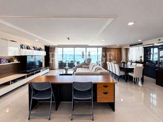 For sale 3 bedrooms condo in Bang Lamung, Chonburi