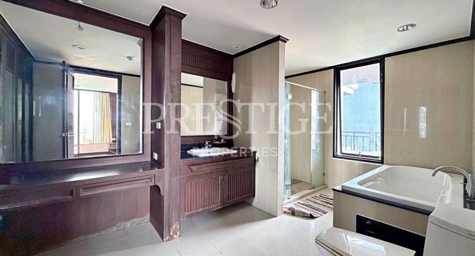 À vendre 1 chambre condo à Bang Lamung, Chonburi