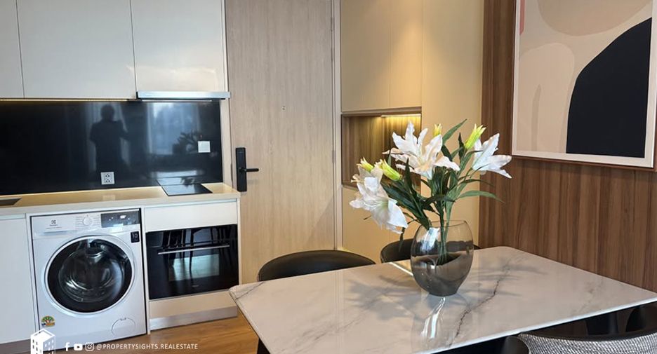 For rent 1 bed condo in Watthana, Bangkok