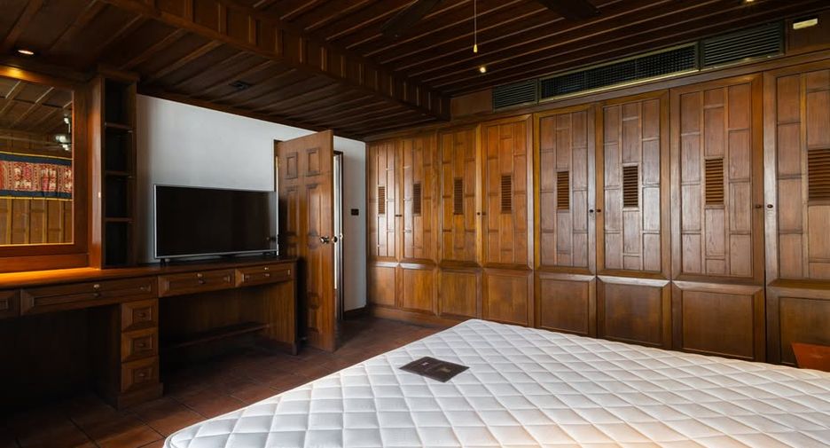 Wohnung zur Miete mit 2 Zimmer in Sathon, Bangkok