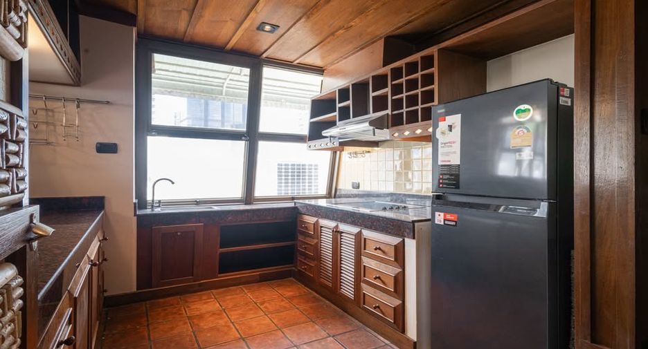 Wohnung zur Miete mit 2 Zimmer in Sathon, Bangkok