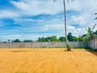 出售 土地 在 Bang Lamung, Chon Buri