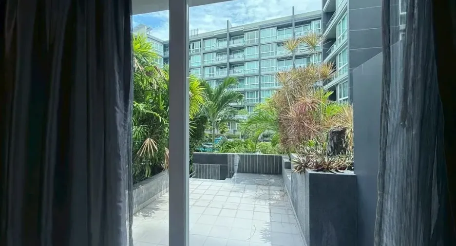 For sale 1 bed condo in Bang Lamung, Chonburi