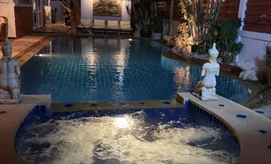 Villa en venta de 4 habitaciones en Hua Hin, Prachuap Khiri Khan