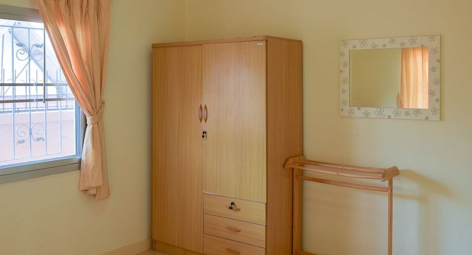 Аренда 3 спальни дом в Банг Ламунг, Чонбури