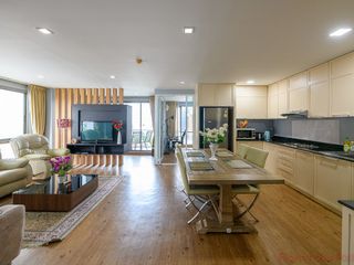 For rent 3 bedrooms condo in Bang Lamung, Chonburi