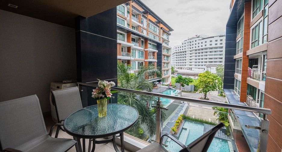For rent 3 bedrooms condo in Bang Lamung, Chonburi