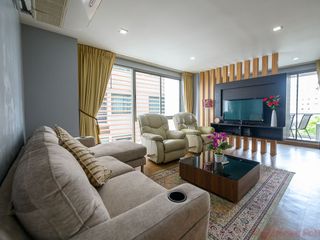 For rent 3 bedrooms condo in Bang Lamung, Chonburi